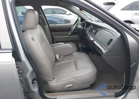 2010 Mercury Grand Marquis Ls (Fleet Only) из США, поврежденный, VIN 2MEBM7FV1AX600648